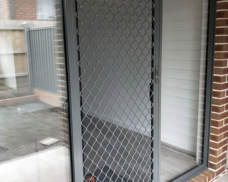 how to remove sliding screen door