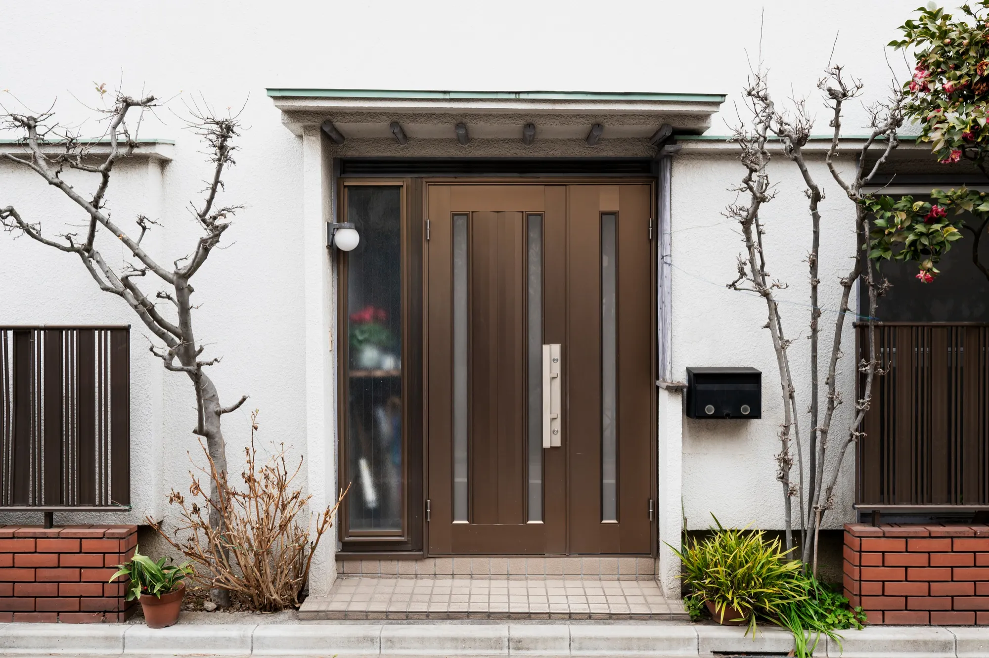 66bcd269d926f3643812e42b Doors in Esquimalt